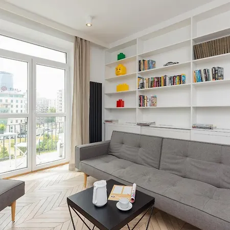 Trendy Marszalkowska With View Near Ogrod Saski By Renters * Warsaw